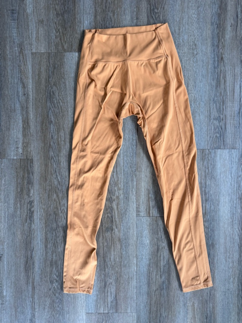 Alphalete High-Waist Pulse Surge Leggings - size Medium